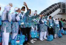 Jemaah Haji Masuk Asrama Haji 1 Mei