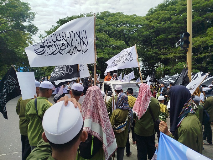 02022025_Aksi solidaritas Palestina di depan Masjid Raya Sabilal Muhtadin, Banjarmasin, Minggu. (wartabanjar.com - Ramadan) Aksi solidaritas Palestina di depan Masjid Raya Sabilal Muhtadin, Banjarmasin, Minggu. (wartabanjar.com - Ramadan)