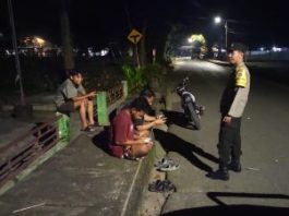 Malam Hari, Polsek Tanta Polres Tabalong Tetap Giatkan Patroli Dialogis