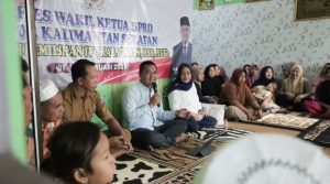 Reses Wakil Ketua DPRD Kalsel, H Kartoyo di Desa Panggungan, Hulu Sungai Selatan. (wartabanjar.com - Ist. Humas Setwan)