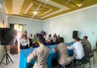 Sat Binmas Polres Tabalong Gelar Minggu Kasih di Desa Uwie, Dekatkan Polisi dengan Warga