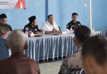 Warga Sari Mulya Curhat Soal Drainase dan Pupuk Subsidi ke Wakil Ketua DPRD Kalsel Alpiya Rakhman
