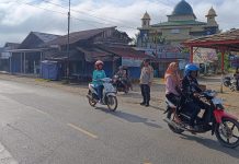 Personel Polsek Jaro Gatur Lalin Tiap Pagi di Titik-titik Rawan