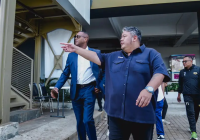 Momen Patrick Kluivert Kunjungi Markas Dewa United, Temui Mantan Pelatihnya di Ajax Amsterdam