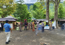 Tim Gabungan Pemkab Tala Tertibkan Lapak Dagangan di Objek Wisata Air Terjun Bajuin