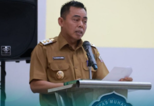 Wakil Bupati Barito Kuala, Herman Susilo, membuka sosialisasi program Genting untuk mengatasi stunting, Selasa. (wartabanjar.com - Ist. MC)