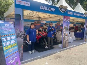 PT Surya Timur Sakti Jatim (STSJ) Yamaha menggelar acara Exhibition Aerox Alpha di Ramayana Sentra Antasari, Banjarmasin, Selasa. (wartabanjar.com - Istimewa).