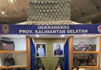 Istri Gubernur Kalsel Kenalkan Aneka Produk UMKM Banua ke Selvi Ananda di INACRAFT 2025
