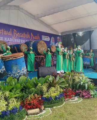 Rayakan Ramadan: Festival Becatuk Dauh Memeriahkan Martapura dengan Semangat Kearifan Lokal
