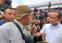 Menteri ESDM Bahlil Disemprot Warga Saat Pantau Gas Elpiji 3 Kg