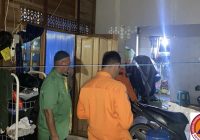 Atap Rumah Warga di Benua Anyar Terbang Disapu Angin Puting Beliung