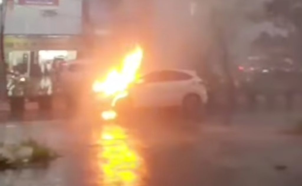 CRV Putih Terbakar di Loktabat, Damkar Pastikan ini