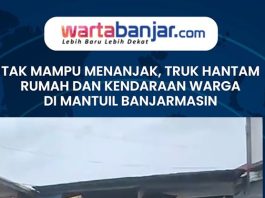 Tak Mampu Menanjak, Truk Hantam Rumah dan Kendaraan Warga di Mantuil Banjarmasin
