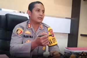 Kapolres Ngada, AKBP Fajar Widyadharma Lukman Sumaatmaja (IG @beritasatu.com)