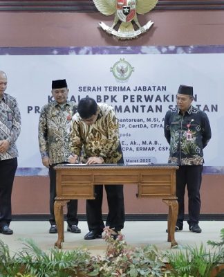Hadiri Sertijab Kepala BPK, Ketua DPRD Kalsel Supian HK Berharap Dapat Mengawal Akuntabilitas dan Transparansi Keuangan di Banua