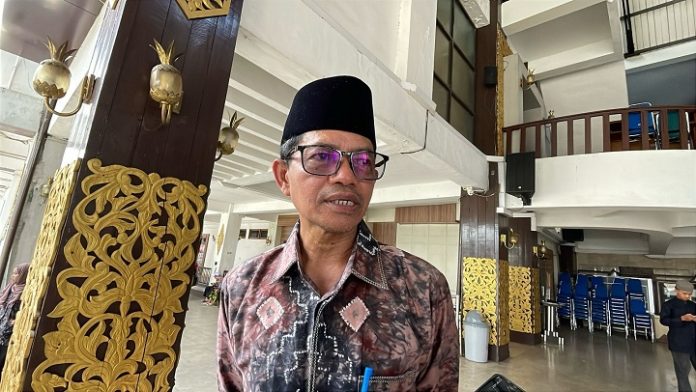 Plt Kepala Dinas Pendidikan Kota Banjarmasin, Ahmad Baikaqi (wartabanjar.com - Ramadan)