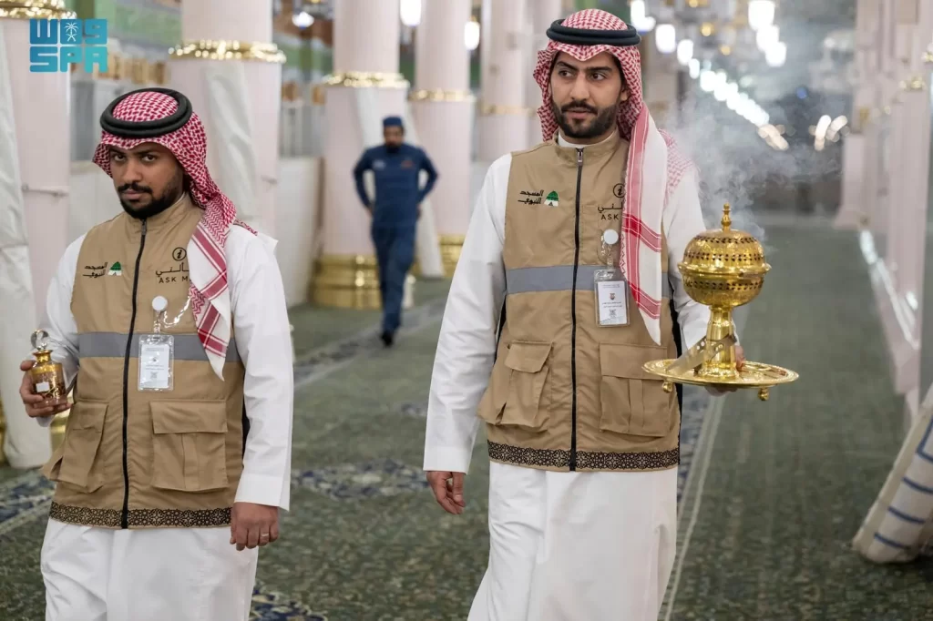 Wewangian Terbaik Disebar di Masjid Nabawi Selama Ramadan, Habiskan 6 Kg Dupa dan 57 Liter Parfum