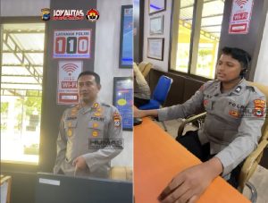 Kapolres Tanah Bumbu, AKBP Arief Prasetya, memantau operasional cal center 110, Selasa 18 Maret 2025. (wartabanjar.com - Ist. Humas)