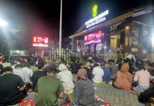 Euforia Suporter di Balai Kota Banjarmasin Jelang Nobar Indonesia vs Bahrain: Optimisme Tinggi, Prediksi Skor Fantastis!