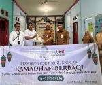Jhonlin Group Bagikan Ratusan Paket Sembako dan Ribuan Hidangan Berbuka Puasa