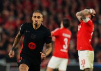HASIL Liga Champions: Raphinha Cetak Gol Gemilang, dengan 10 Orang Barcelona Tundukkan Benfica 1-0!