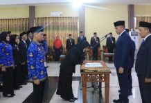 Lantik 24 ASN Baru, Bupati Tanah Laut Tekankan Harus Jadi Abdi Negara Berintegritas dan Berkomitmen