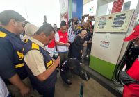 Menteri ESDM Bahlil Lahadalia Sidak ke SPBU dan Pangkalan LPG di Kalsel