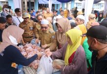 Pemkab Banjar Gelar Pasar Murah Ramadan, Sediakan Sembako Harga Terjangkau dan Gas LPG 3 Kg Jelang Lebaran