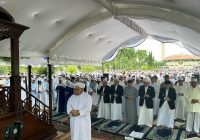 Gubernur dan Wakil Gubernur Kalsel Salat Idul Fitri Bersama Warga di Masjid Raya Sabilal Muhtadin