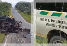 Kecelakaan Maut Truk Vs Ambulance RSUD Tanah Bumbu, Semua Korban Dievakuasi