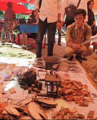 Sidak Pasar Paringin! Polres Balangan dan Disperindag Pastikan Harga Tidak Merugikan Masyarakat