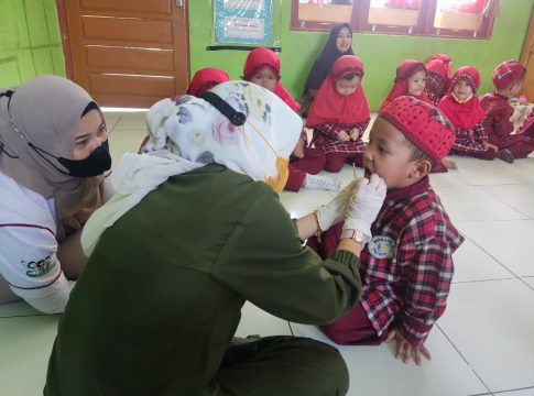 JAKET GITA: Inovasi Cerdas Puskesmas Paringin Selatan Cegah Karies Gigi pada Balita
