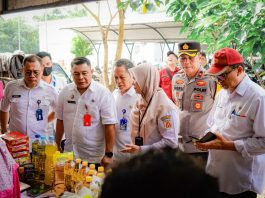 Harga Ayam Potong dan Bawang Merah Naik di Pasar Bauntung