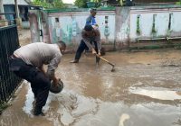 10 Cara Ampuh Bersihkan Lumpur Banjir: Kembalikan Rumah Bersih dalam Sekejap!