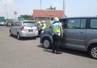 Waspada! Ini Sanksi Berat Bagi Pemilik Mobil Pribadi yang Dijadikan Travel Gelap saat Mudik Lebaran
