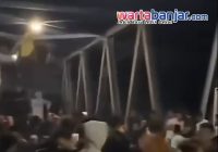 VIRAL! Ratusan Remaja Blokir Jembatan Alabio HSU, Bikin “Pesta Dugem” Berbalut Bagarakan Sahur
