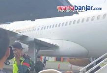 VIDEO - Viral! Pemuda Papua Harus Beli 13 Tiket Pesawat Hanya Untuk Berobat di Makassar