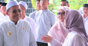 Wakul Bupati HST, H Gusti Rosyadi Elmi menghadiri open house Gubernur - Wagub Kalsel di Gedung Mahligai Pancasila Banjarmasin. (wartabanjar.com - Ist. Diskominfo)