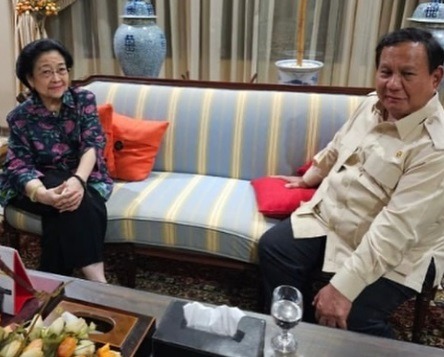 Presiden Prabowo Subianto bertemu Ketua Umum PDIP Megawati Soekarnoputri, Senin malam. (wartabanjar.com - Ist. Dok.Sufmi Dacso)