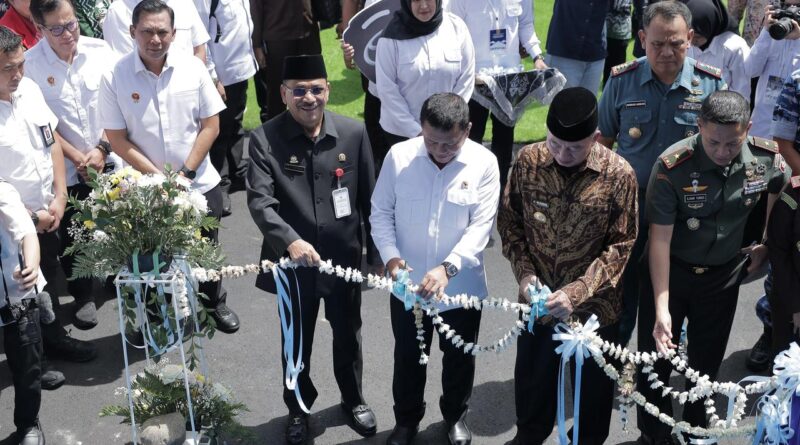 Ketua DPRD Provinsi Kalsel, H Supian HK menghadiri peresmian Mako Kabinda Kalsel, Kamis. (wartabanjar.com - Ist. Humas DPRD Kalsel)
