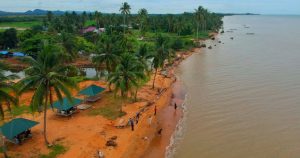 Pantai Karindangan (Fantastic Tanah Laut)