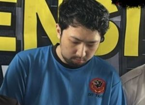 Priguna Anugrah Pratama (31), dokter program PPDS FK Unpad tersangka rudapaksa ditangkap polisi. (Dok)