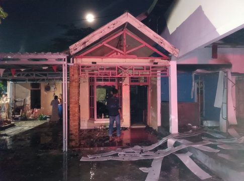 Kebakaran di Jalan Swarga Landasan Ulin, 2 Wakar Sempat Dengar Dua Kali Ledakan dari Rumah Kosong