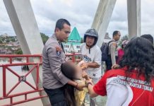 Dramatis, Penyelamatan Wanita Hendak Bunuh Diri di Jembatan Kahayan