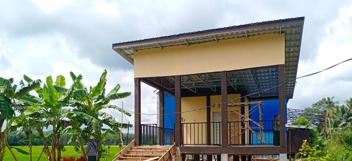 Rumah panggung diharapkan menjadi solusi melindungi warga Balangan dari terjangan banjir. (wartabanjar.com - Alfi)