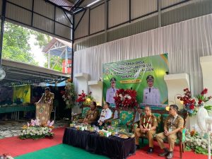 Wakil Bupati Balangan, H. Akhmad Fauzi, saat menyampaikan sambutan di Penetapan Desa Anti Maladministrasi Di Kabupaten Balangan 2025 tepatnya di Desa Maradap, Kecamatan Paringin Selatan, Kabupaten Balangan. (wartabanjar.com - Alfi)