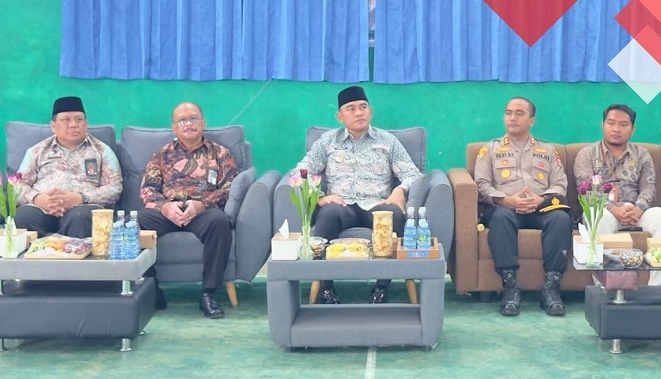 Kapolres Tanah Laut menghadiri launching Pilanduk Langkar Masuk Desa. (wartabanjar.com - Ist. Humas)