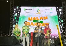 Bupati Abdul Hadi Naik ke Panggung Pesta Rakyat Balangan, Janjikan Hiburan Lebih Meriah Tahun Depan