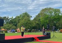 27 Tarian Hentak Lapangan Dwi Warna Barabai, Wakil Bupati HST Buka Hari Tari Sedunia