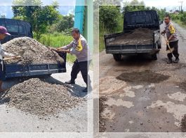 Aksi Nyata Bhabinkamtibmas! Tambal Jalan Berlubang di Bati-Bati Demi Cegah Kecelakaan